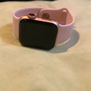 Pink apple watch 4, cellular, all accessories included